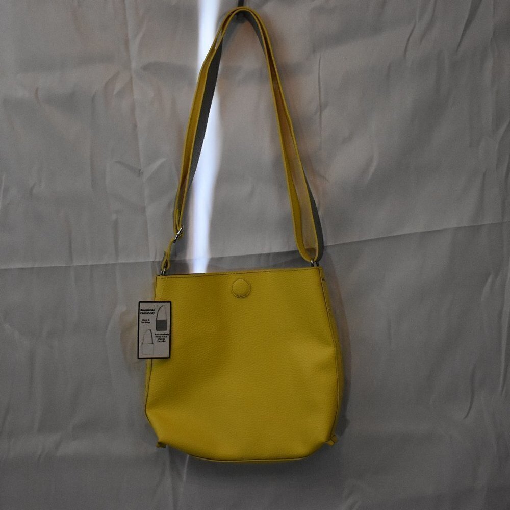 NWT Rosetti Reversible Purse